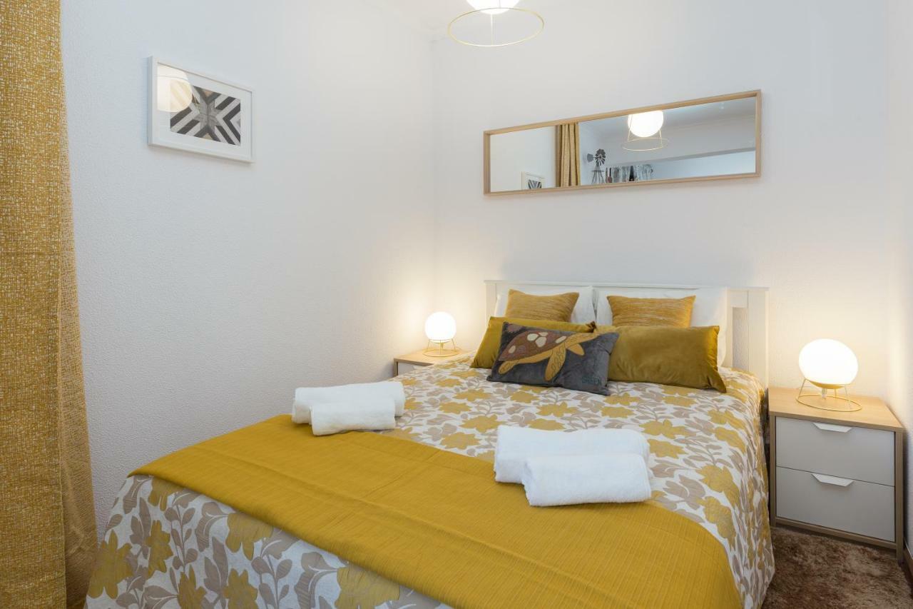 2 Comfy Bright Flats With Netflix Apartment Porto Exterior photo