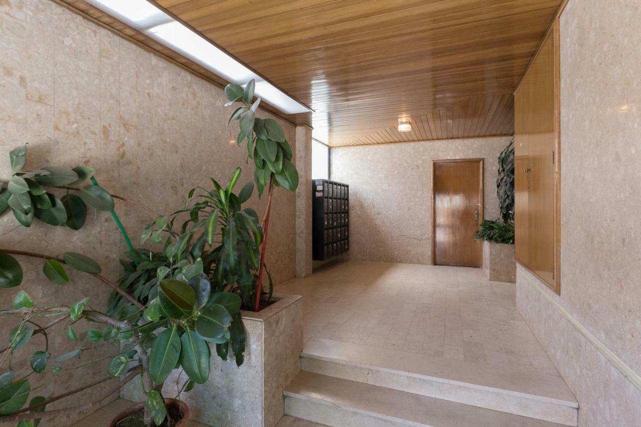 2 Comfy Bright Flats With Netflix Apartment Porto Exterior photo